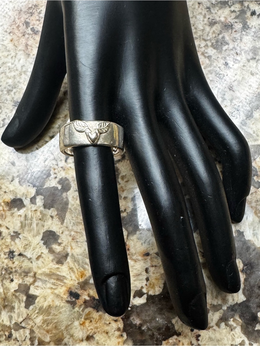 JES MAHARRY “Heart Grows Fonder” Handcrafted and Signed Sterling Silver Ring
